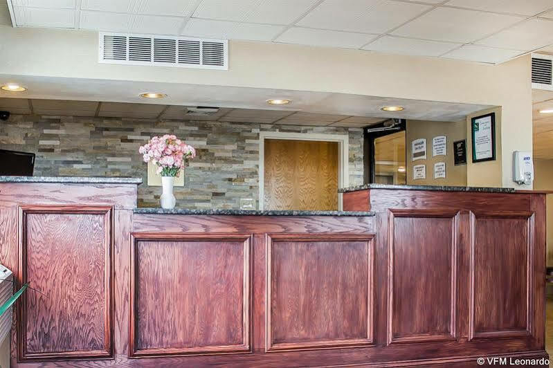 Baymont By Wyndham Scranton Dunmore Exterior foto